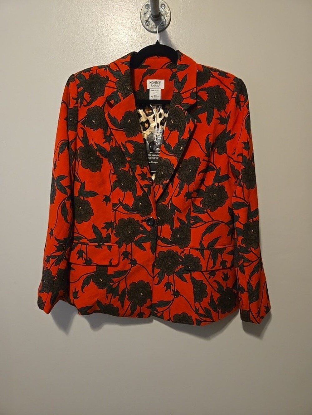 Monroe & Main Floral Lined Blazer Jacket Women's One Button Red Sz. M NWT